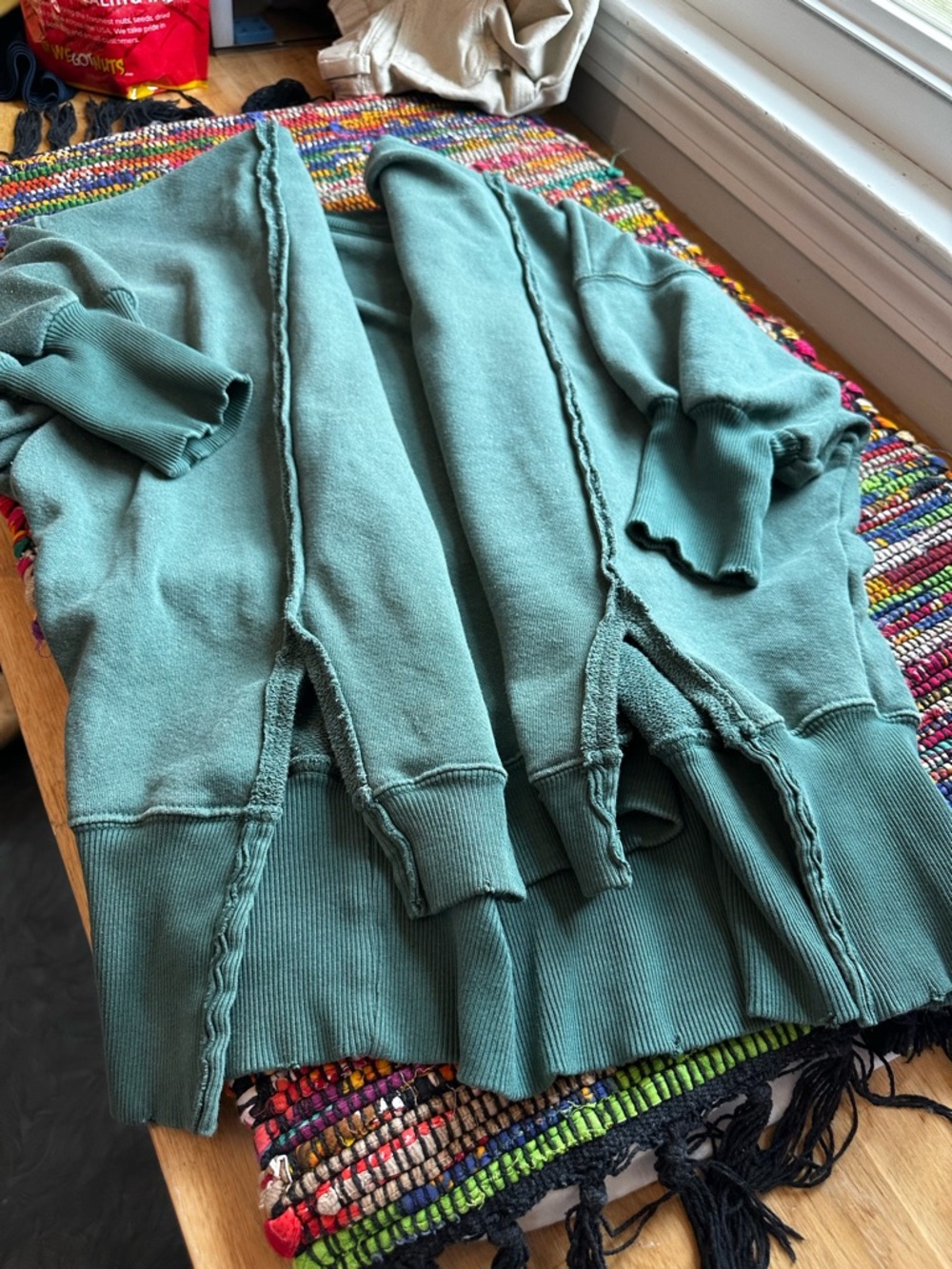 Dark Green Camden Oversized Sweatshirt petite sleeves - Picture 8 of 9